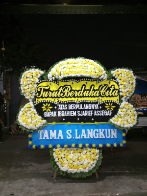 Papan Bunga Duka di Duku